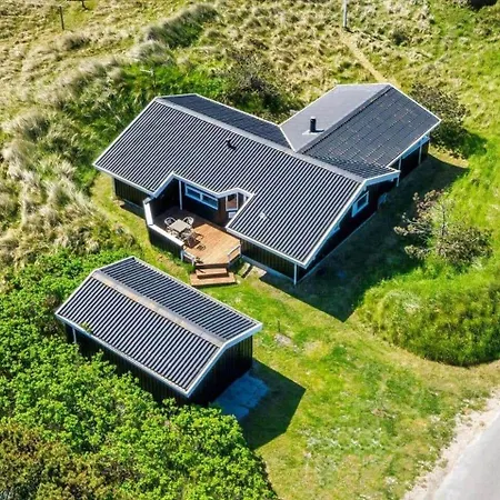 Ve055-vejers-strand-nordvej-82 *
